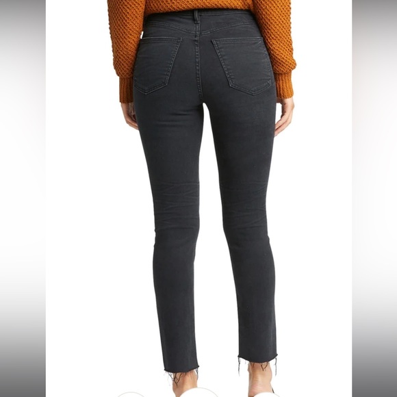 Silver Jeans - Isbister NWT - Picture 3 of 5